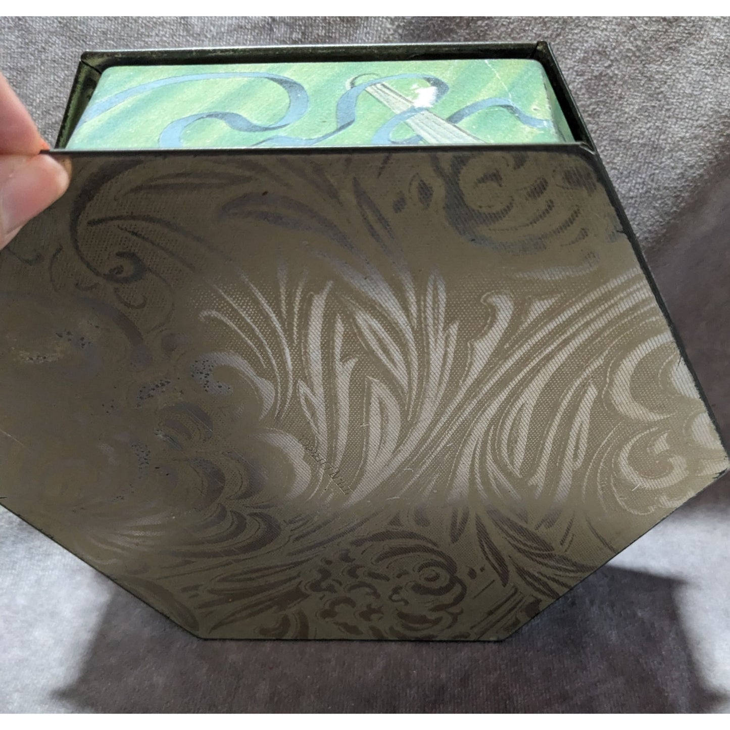 Antique 1920s Harrison Fisher Coquette Tin