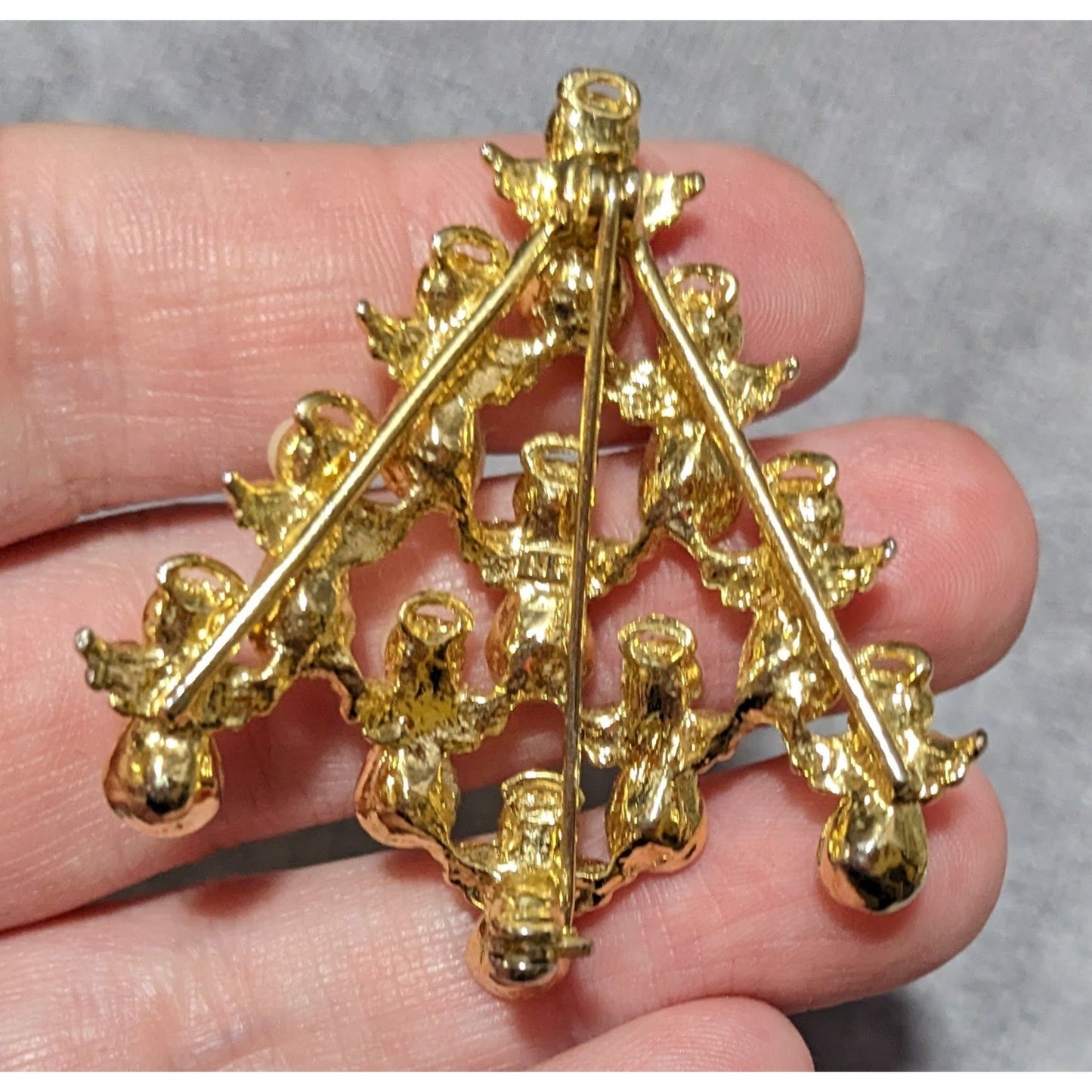 Vintage Avon Angel Christmas Tree Holiday Brooch