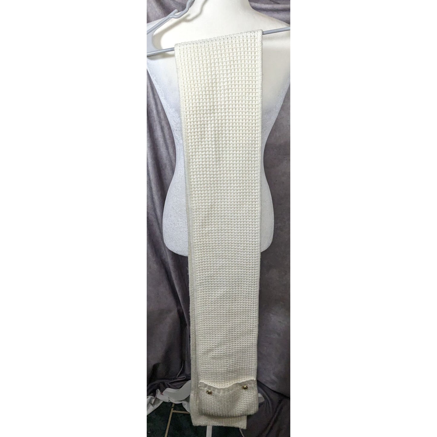 Michael Kors Cream Knit Rectangle Scarf With Pockets