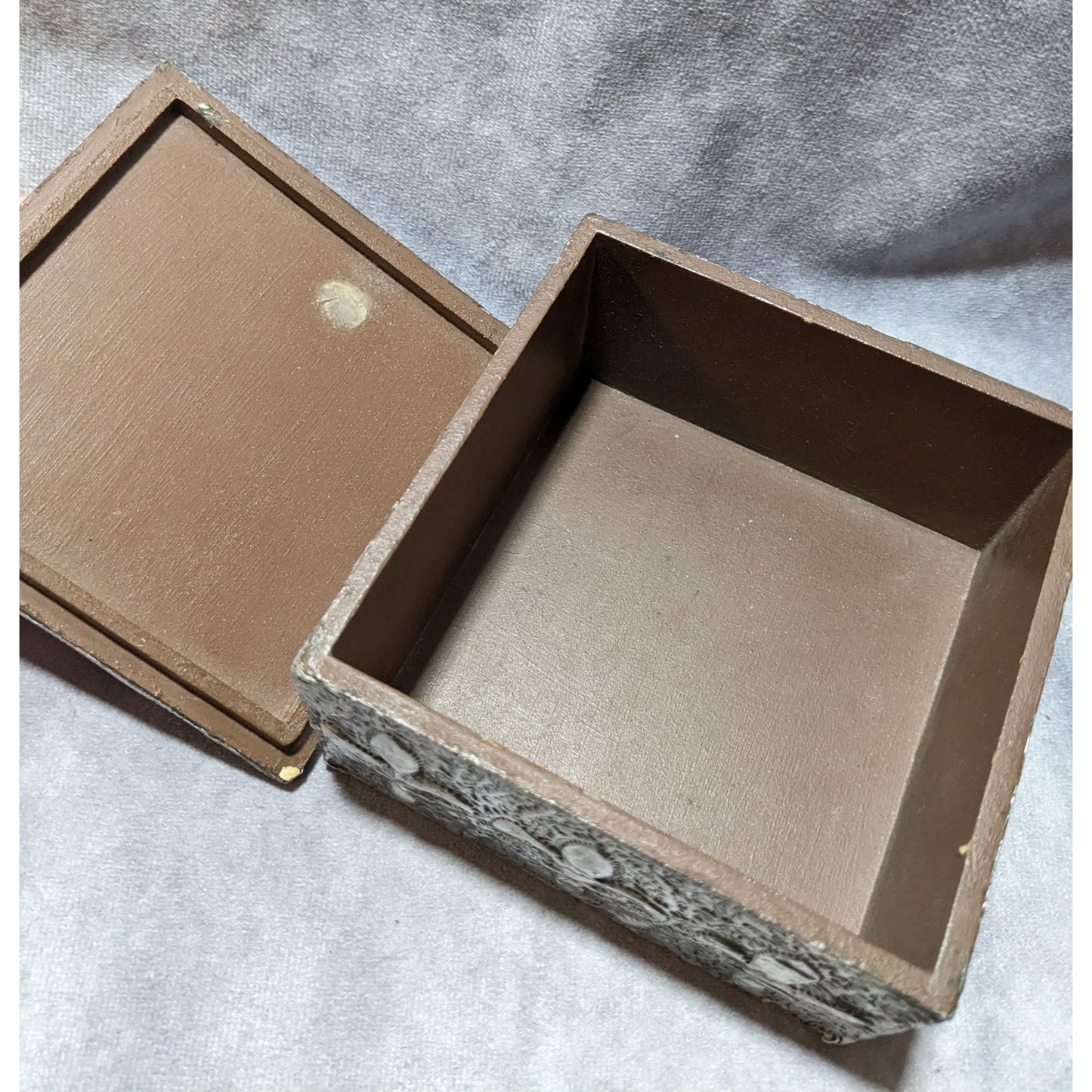 Silver Repousse Fleur De Lis Trinket Box