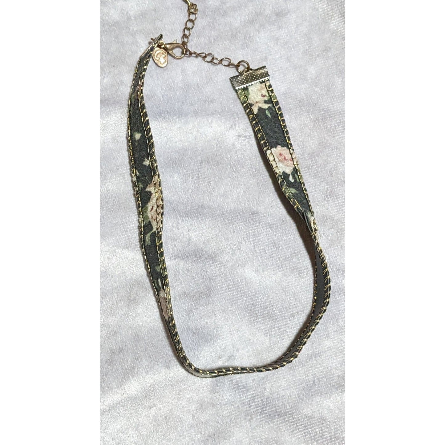 Charming Charlie Floral Choker Necklace