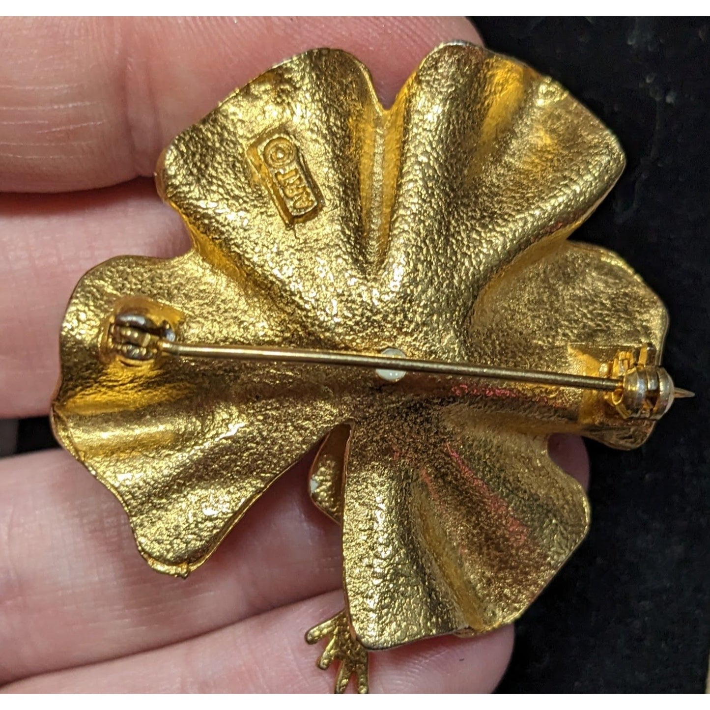 Vintage HTF ART Arthur Pepper Frog On Leaf Trembler Brooch