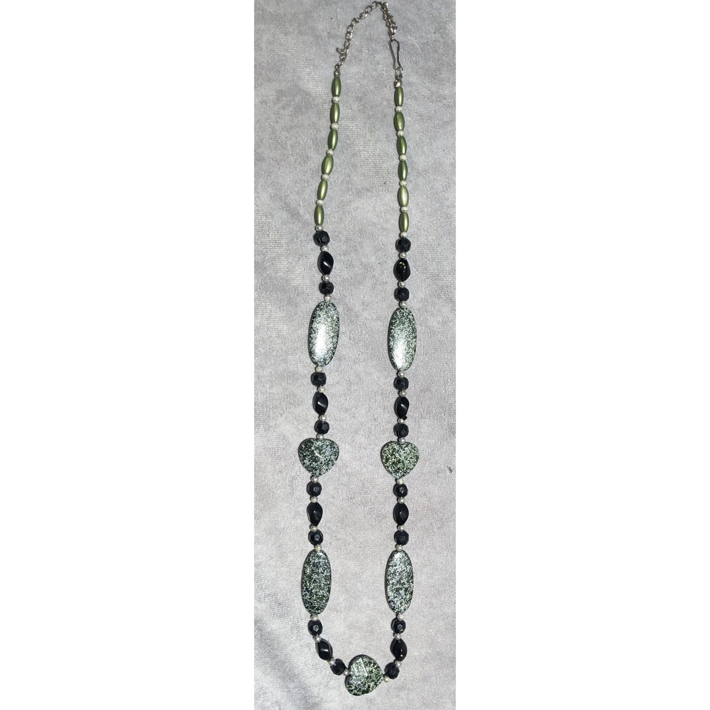 Green & Black Speckled Beaded Necklace