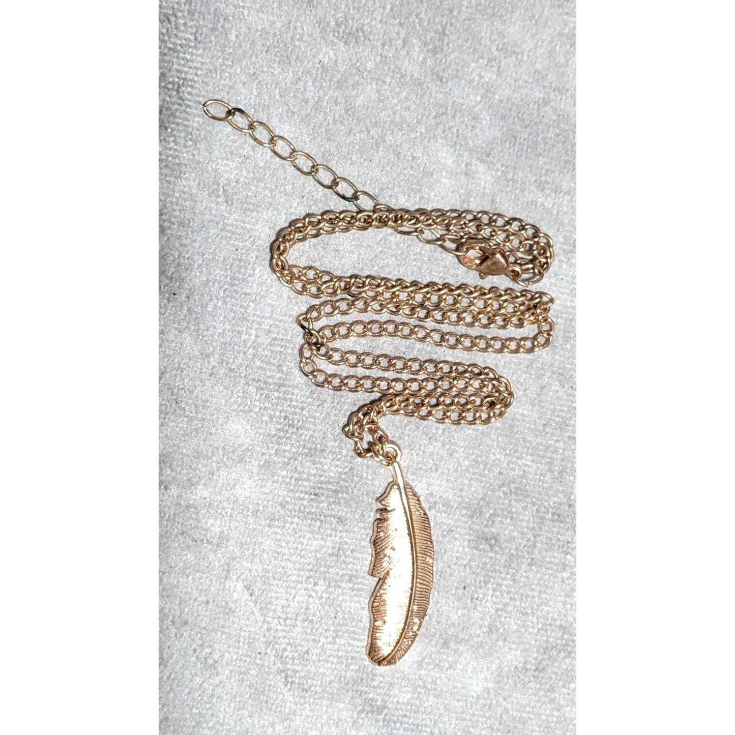 Rose Gold Boho Feather Pendant Necklace