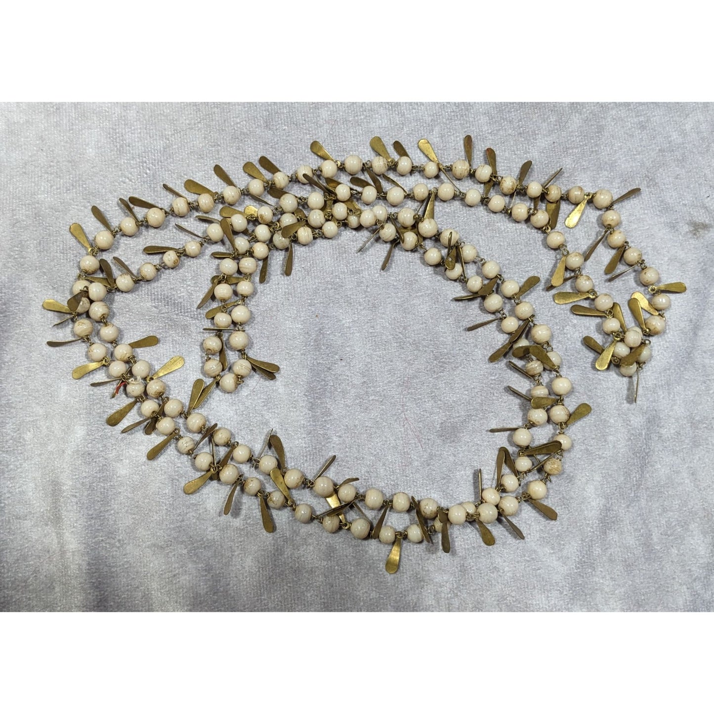 Vintage Unique Cream And Gold Tone Beaded Fringe Necklace