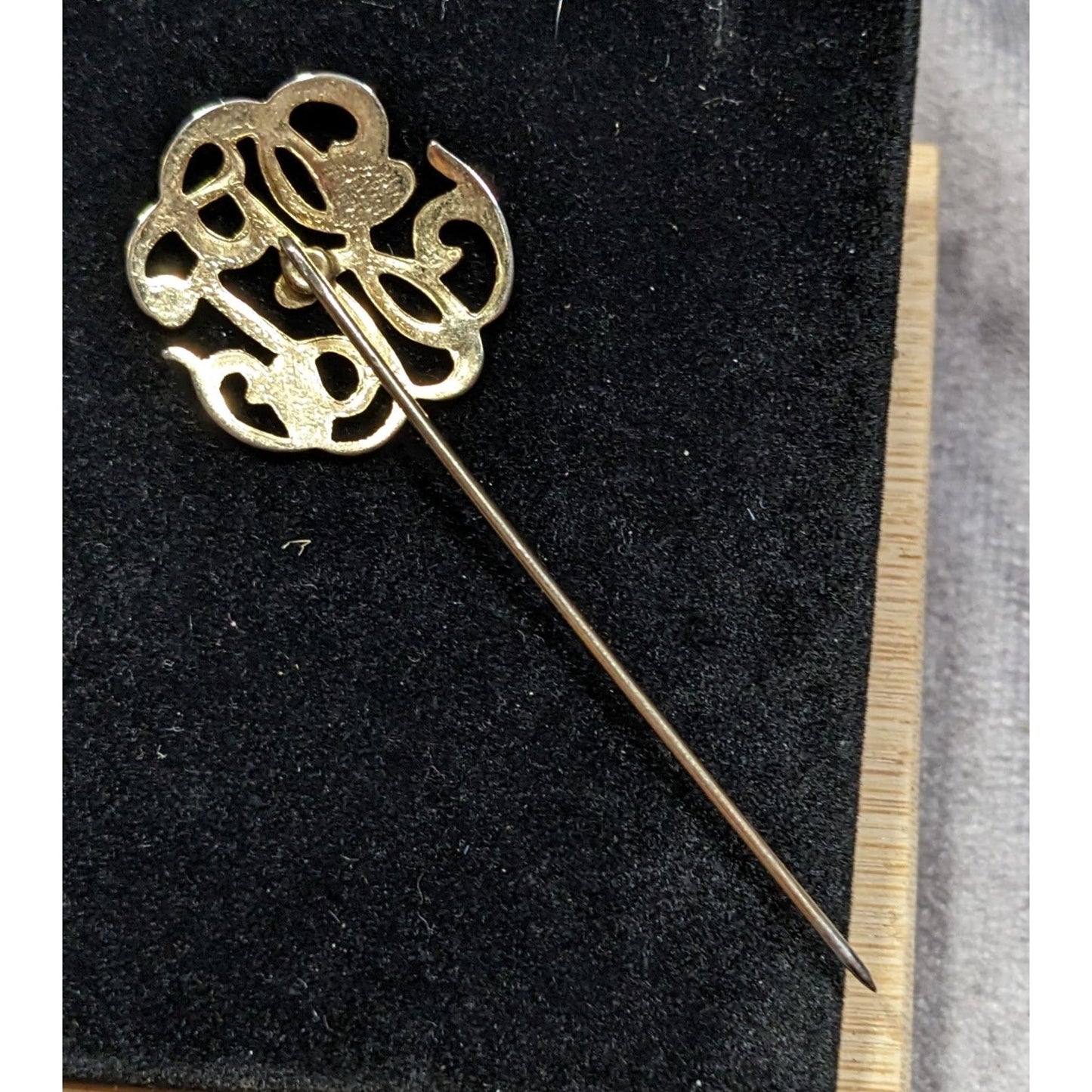 Vintage Elegant Gold Tone Monogram Stick Pin