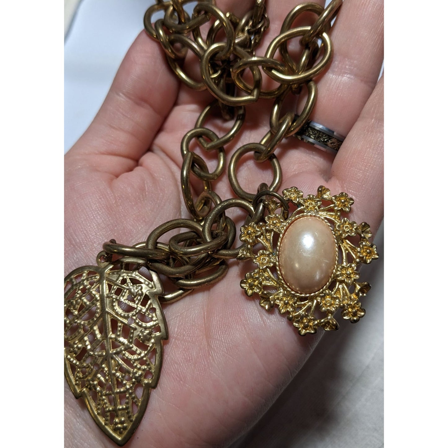 Victorian Style Chunky Floral Charm Necklace