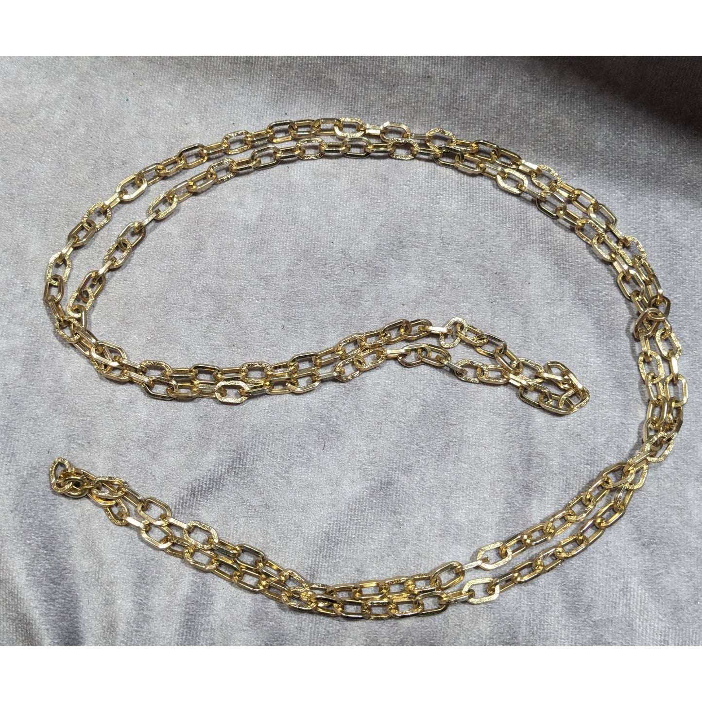Vintage Floral Engraved Gold Tone Chain Necklace