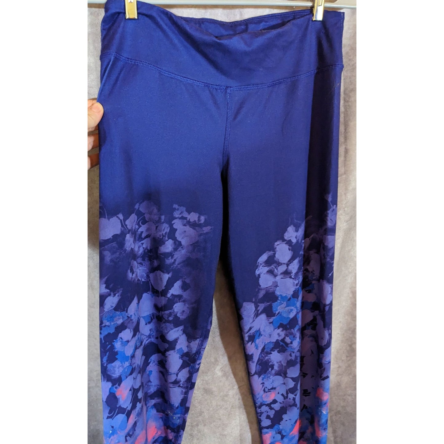 Champion Purple Floral Print Athletic Leggings