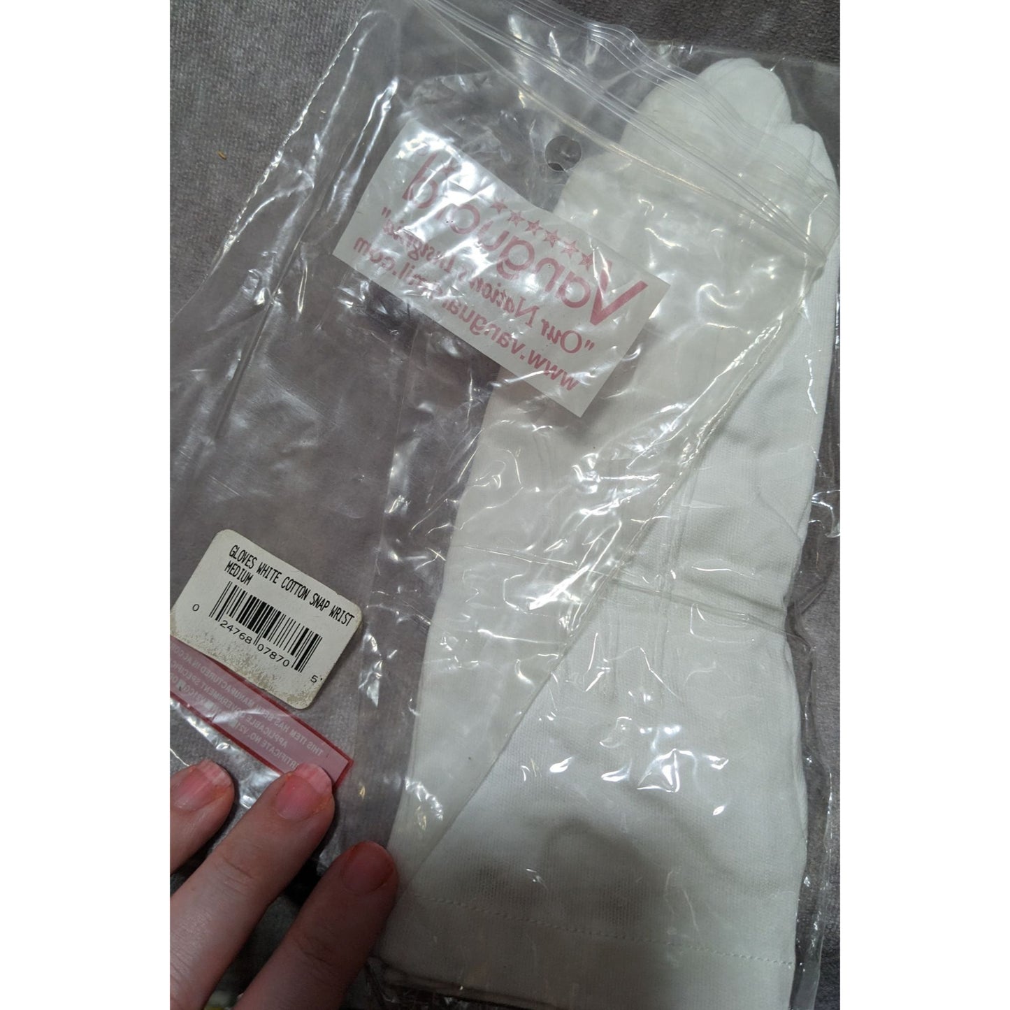 Vanguard White Cotton Snap Wrist Gloves