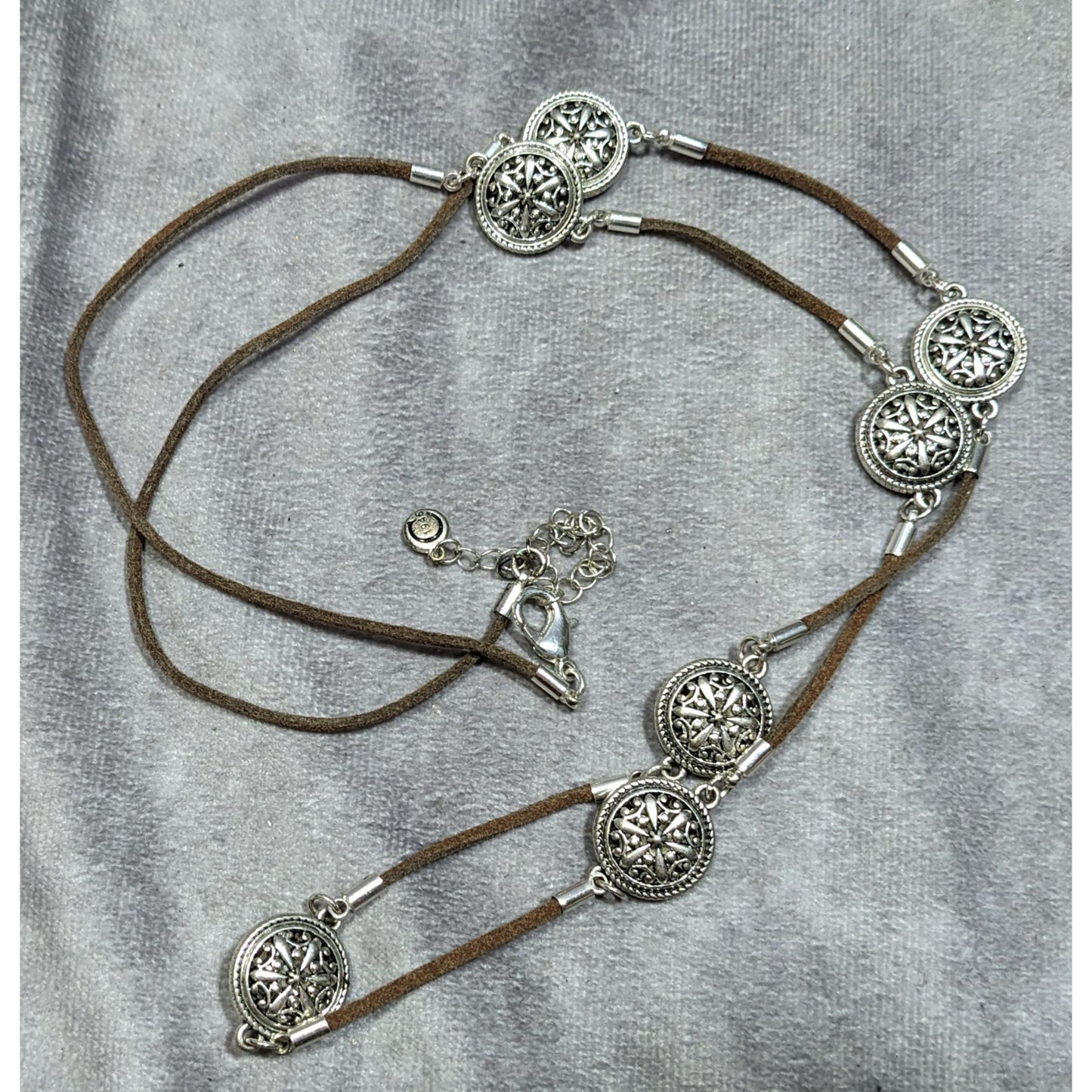 1946 collection Brown And Silver Tone Medallion Station Necklace