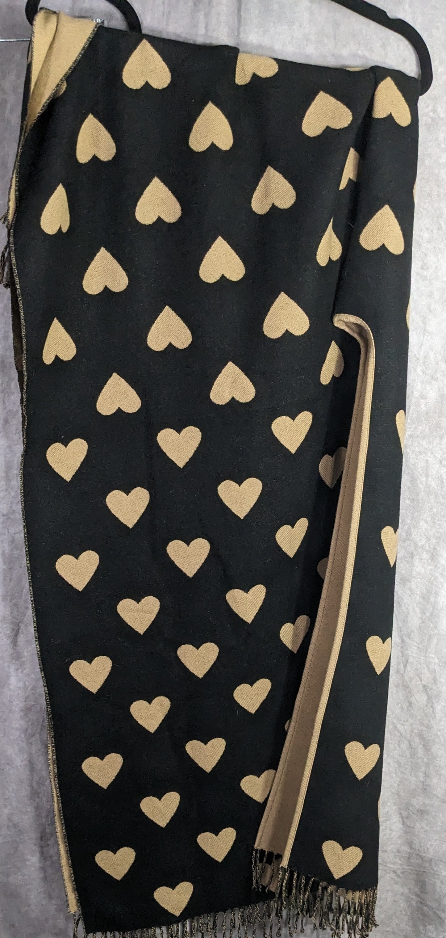 Heart Pattern Reversible Black & Tan Open Poncho Wrap With Fringe 28 Inches Long