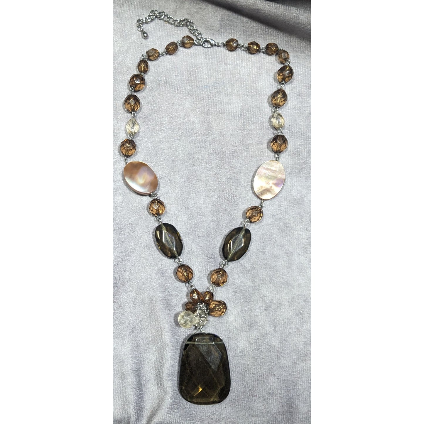 Retro Beaded Earth Tone Glass And Shell Necklace