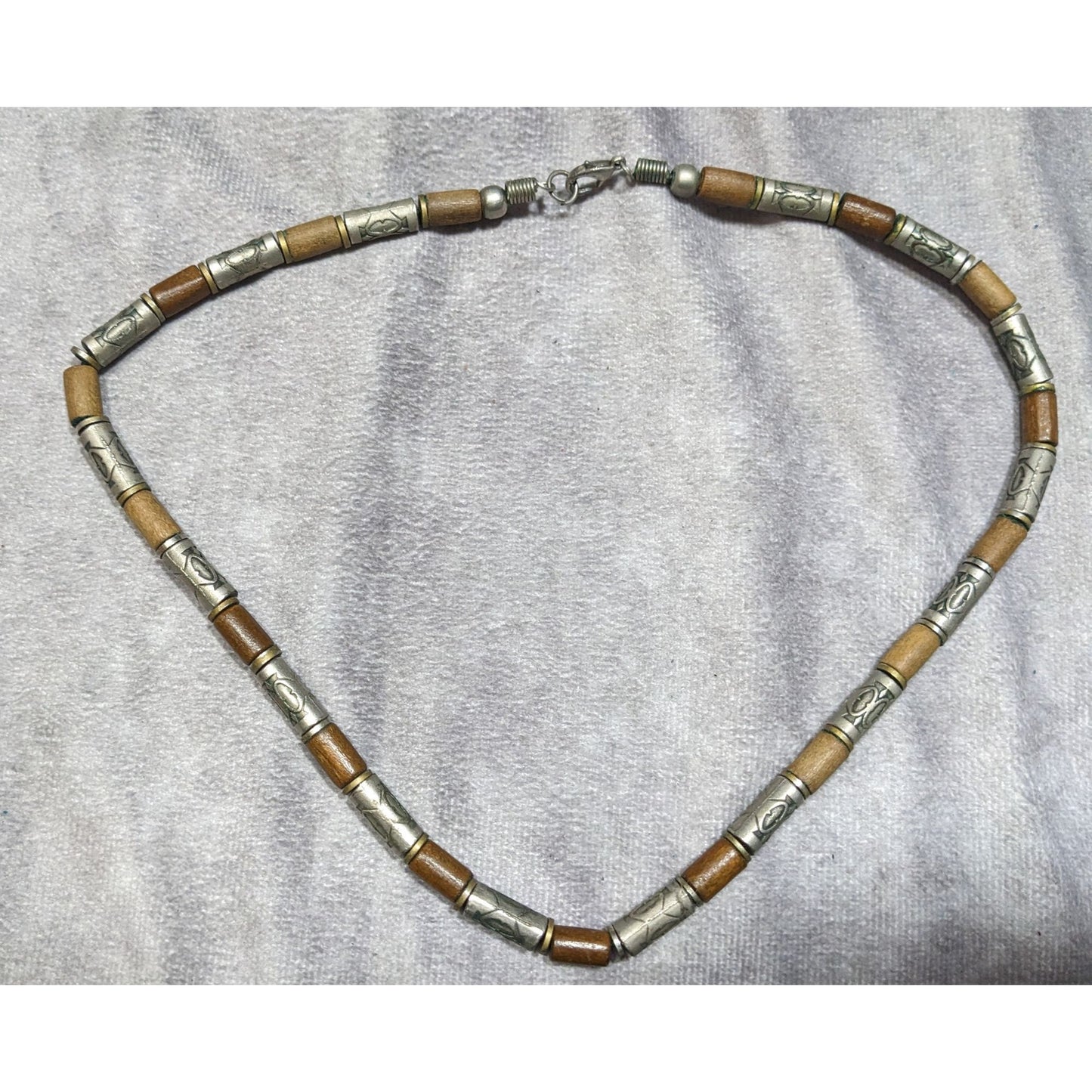 Vintage 90s Wooden & Silver-Tone Tribal Necklace