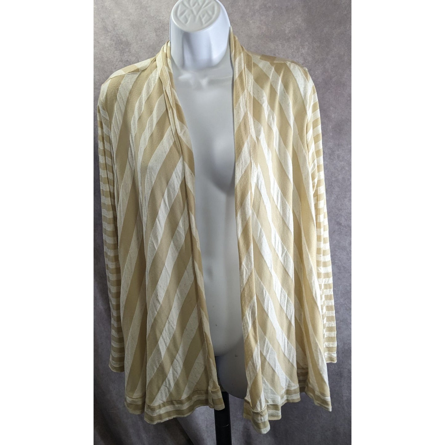 Preppy Fenn Wright Manson Beige & White Striped Open Front Lightweight Cardigan Size M Made In USA