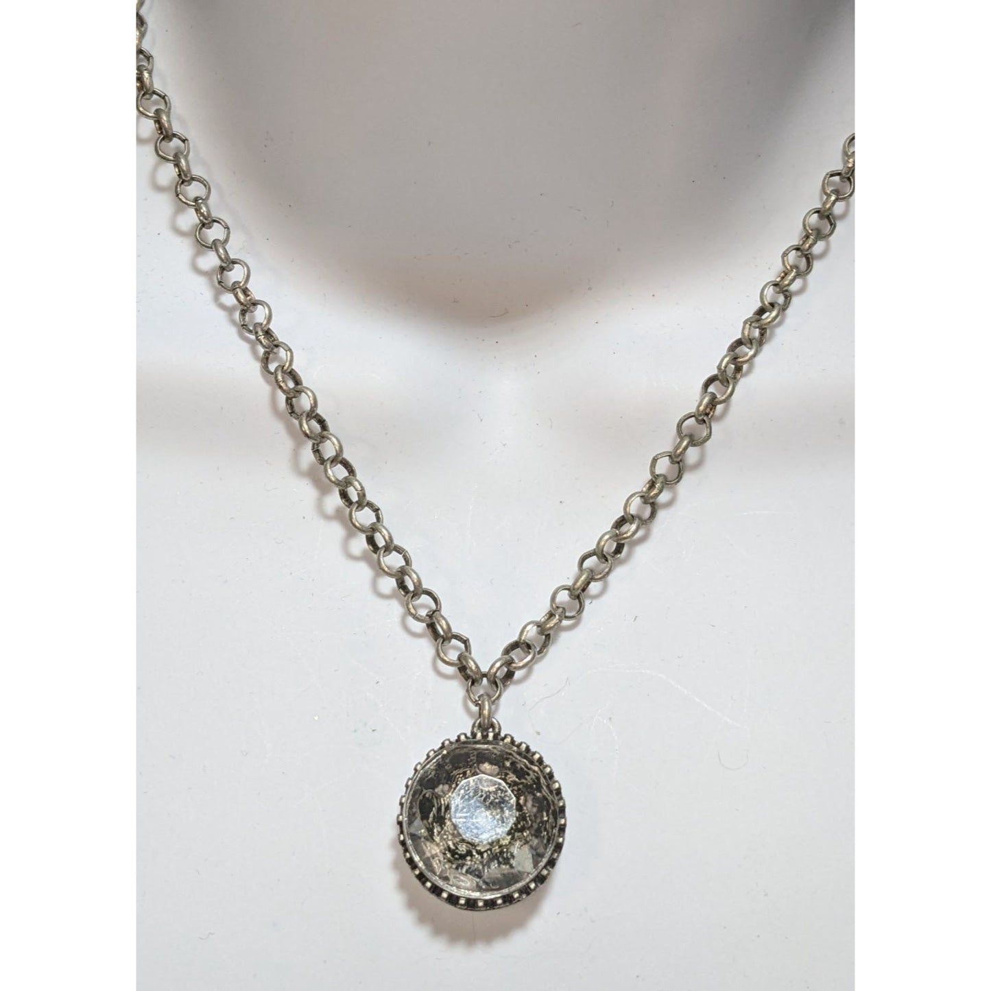 Ann Taylor Loft Reversible Pendant Necklace With Floral Gem Design