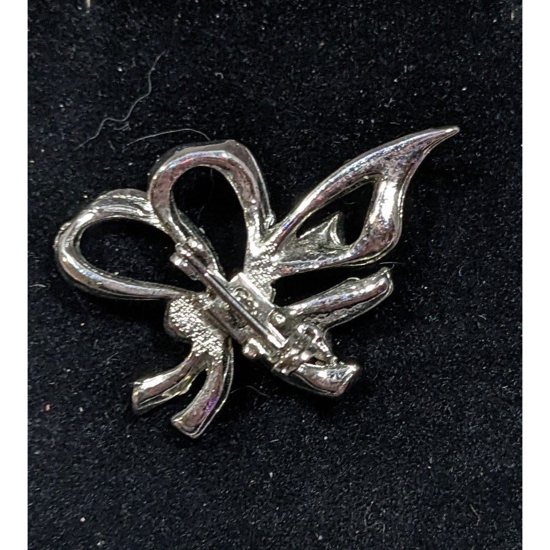 Vintage Bow Shaped Silver Tone Rhinestone Brooch