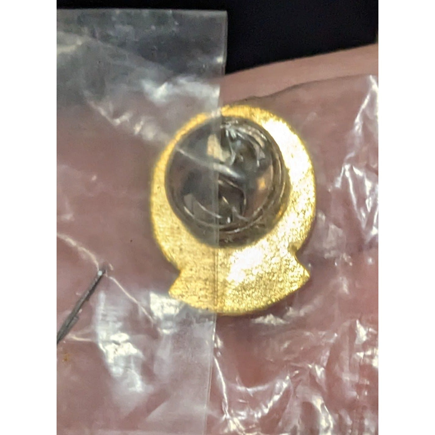 Volunteer US Fish & Wildlife Volunteer 1500 Hours Lapel Pin