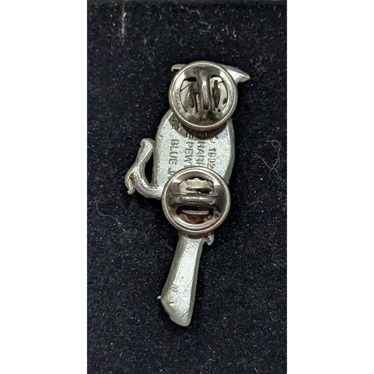 Vintage 1992 GG Harris Fine Pewter Blue Jay Lapel Pin