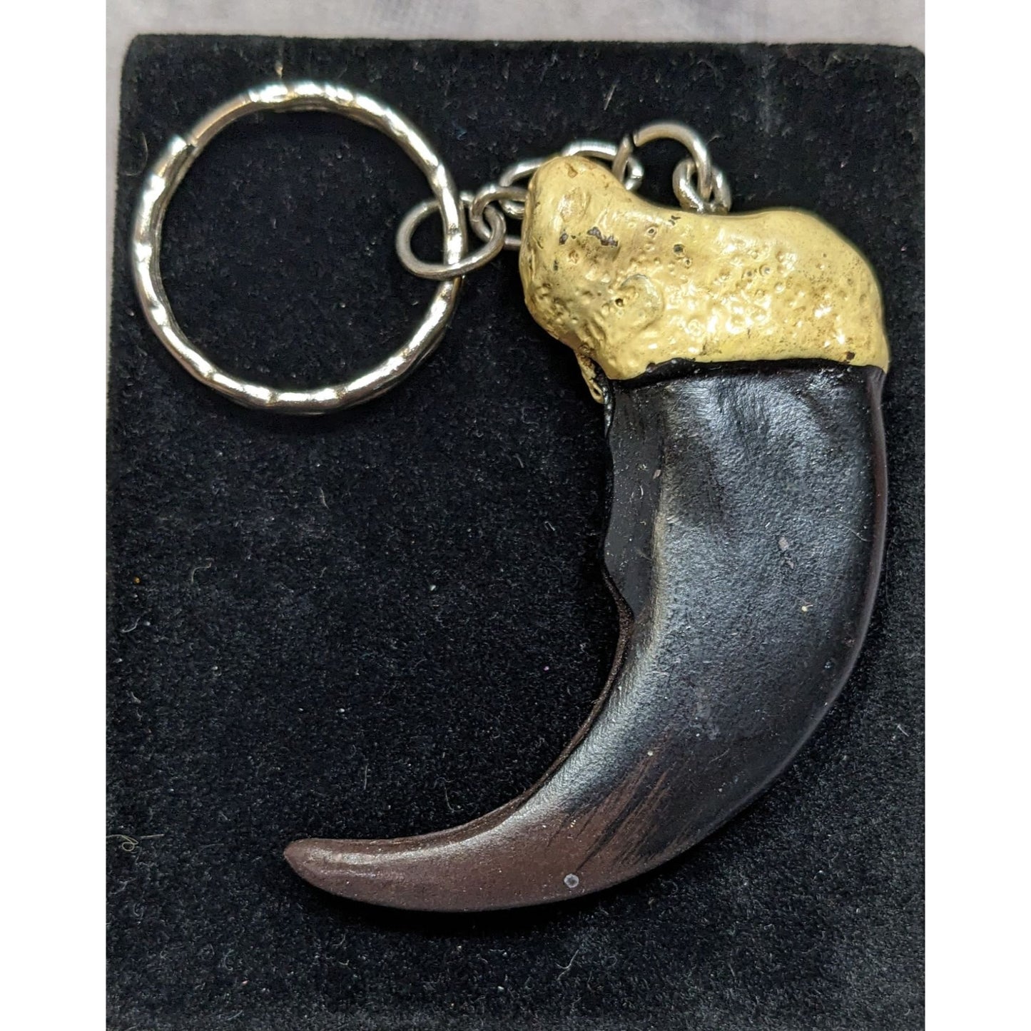 Rugged Rustic Imitation Bear Claw Keychain