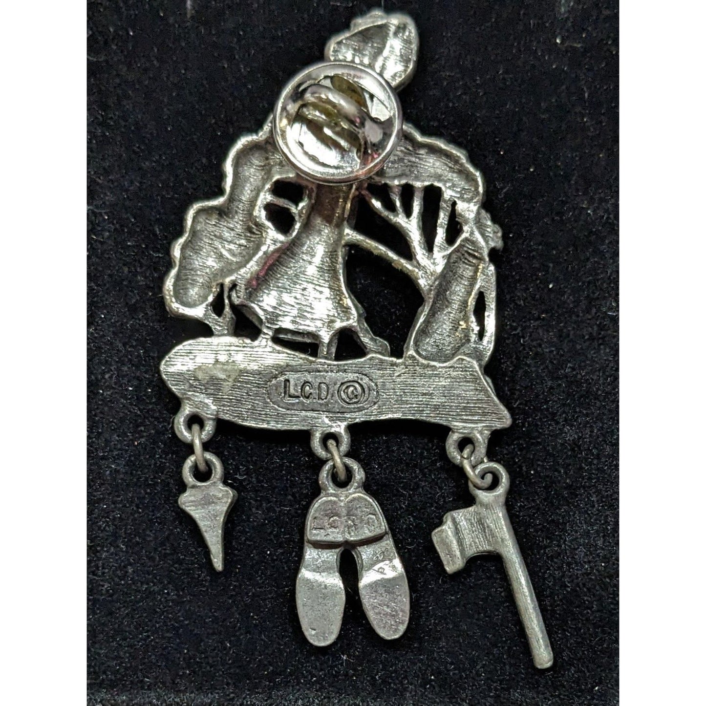 Vintage Sporty Lady Golfing Pewter Brooch Signed LCD