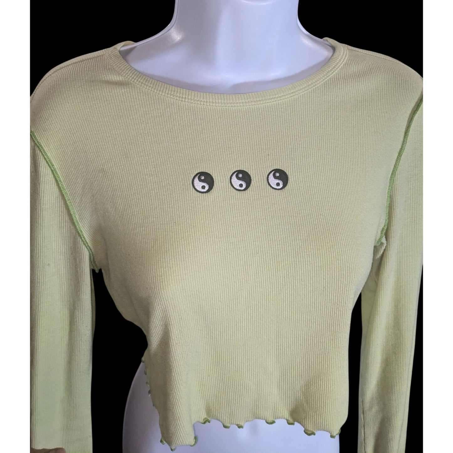 Forever 21 Yin Yang Top Yellow Lettuce Edge 90s Long Sleeve