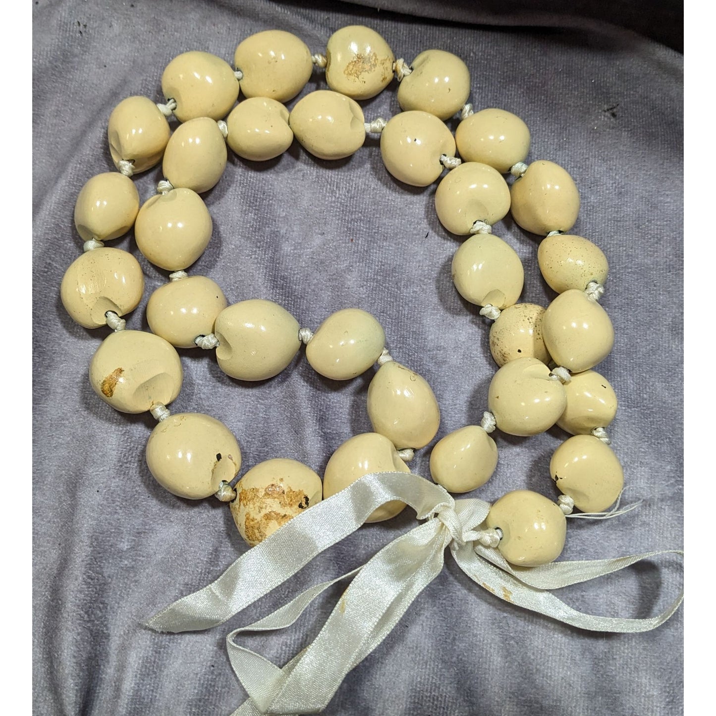 Traditional Hawaiian Cream Kukui Nut Necklace
