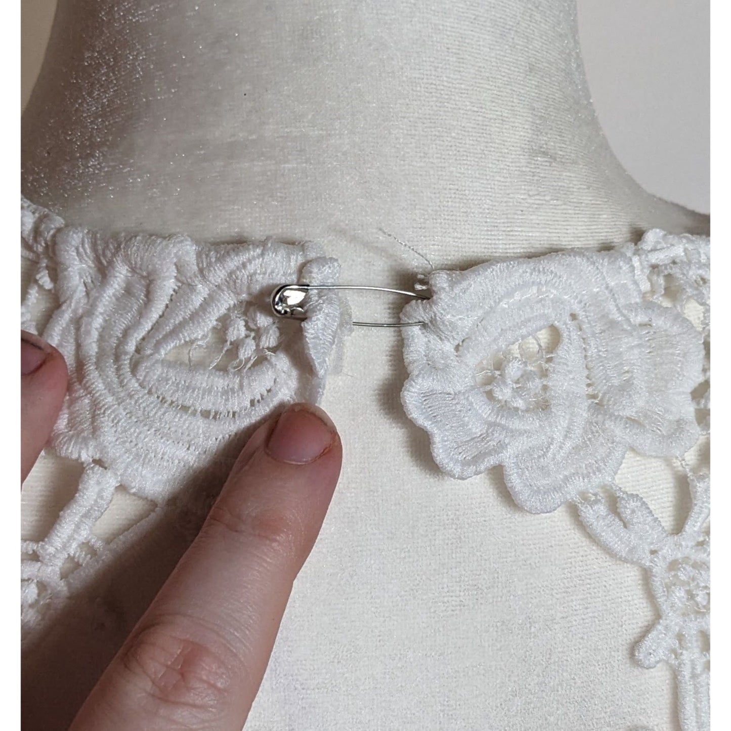 Lulus Romance Language White Floral Lace Backless Dress