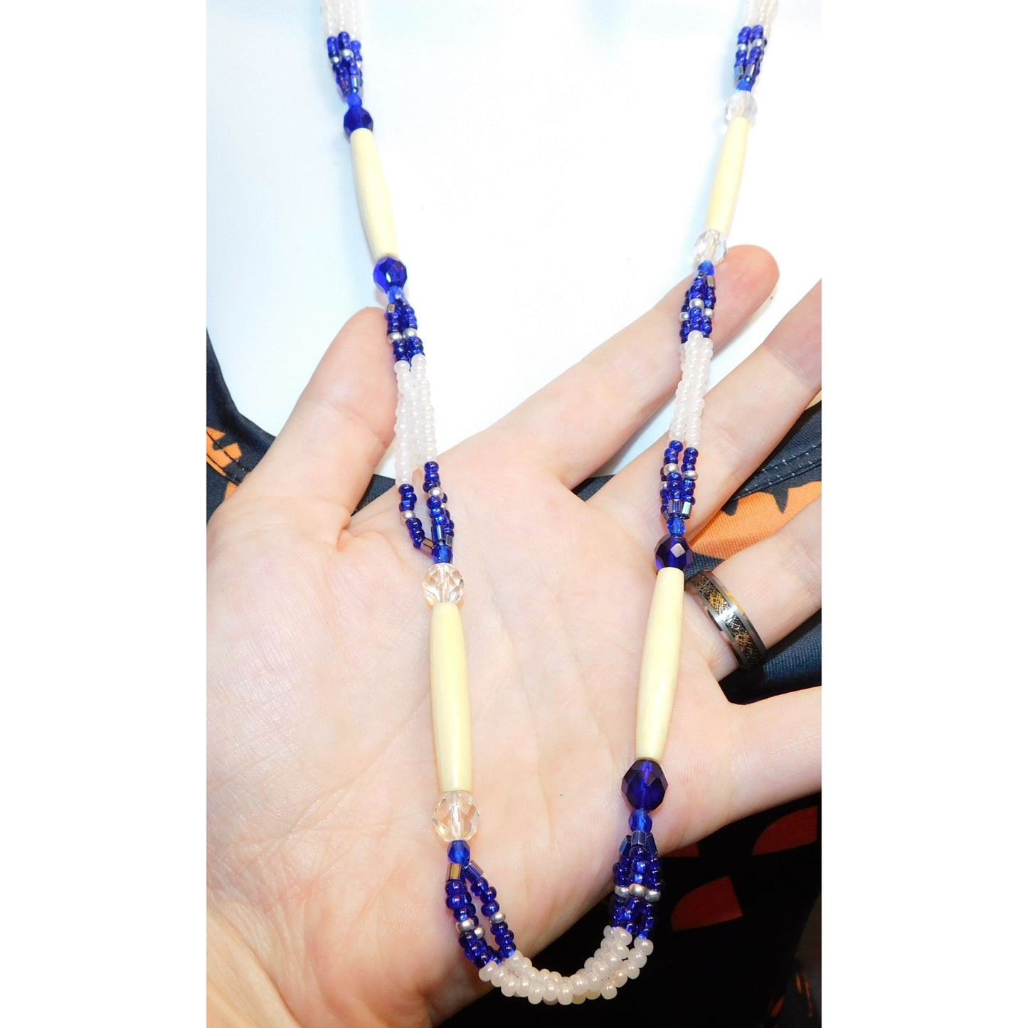 Retro Blue White And Clear Beaded Necklace