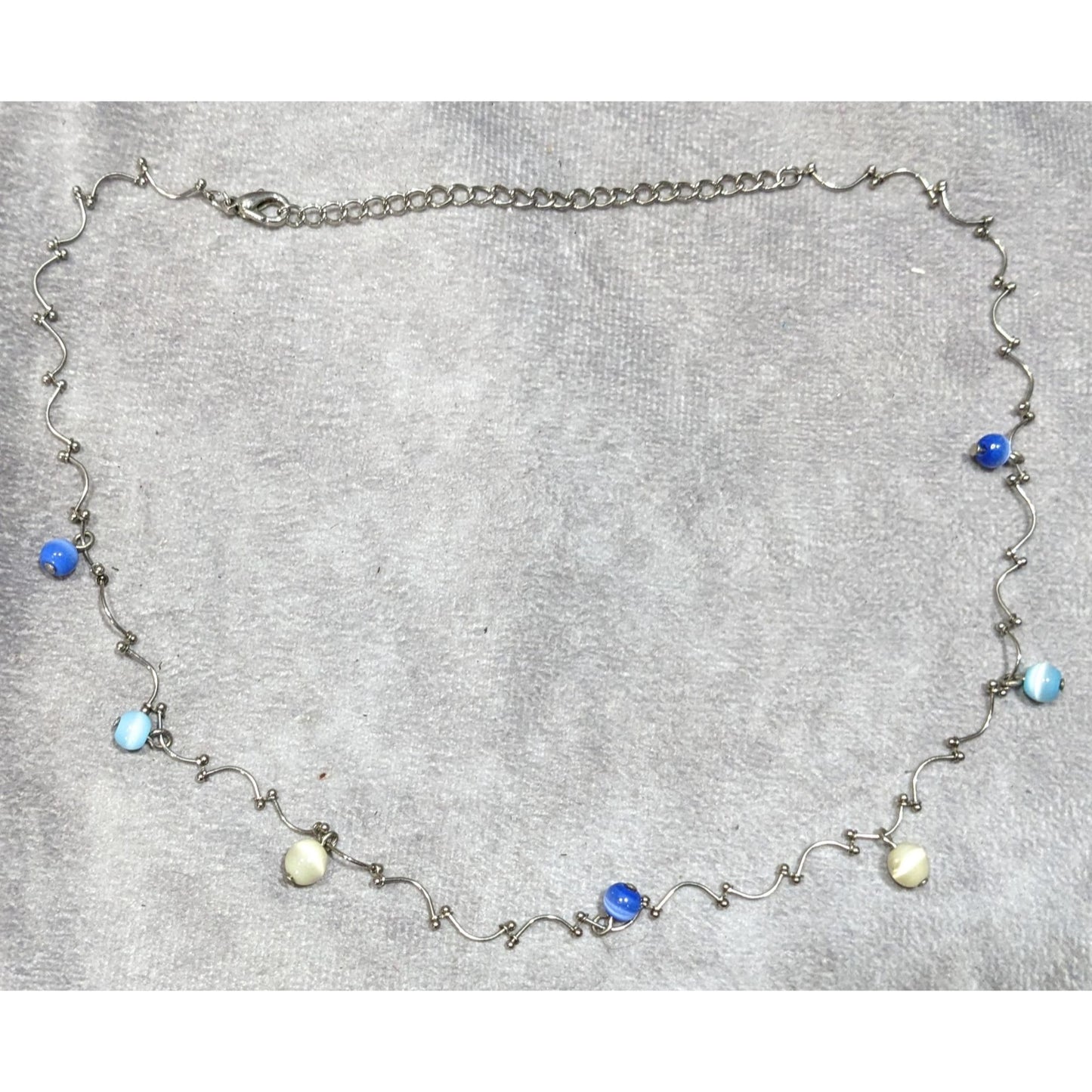 Retro Blue And Yellow Cateye Beaded Silver Tone Wiggly Chain Necklace