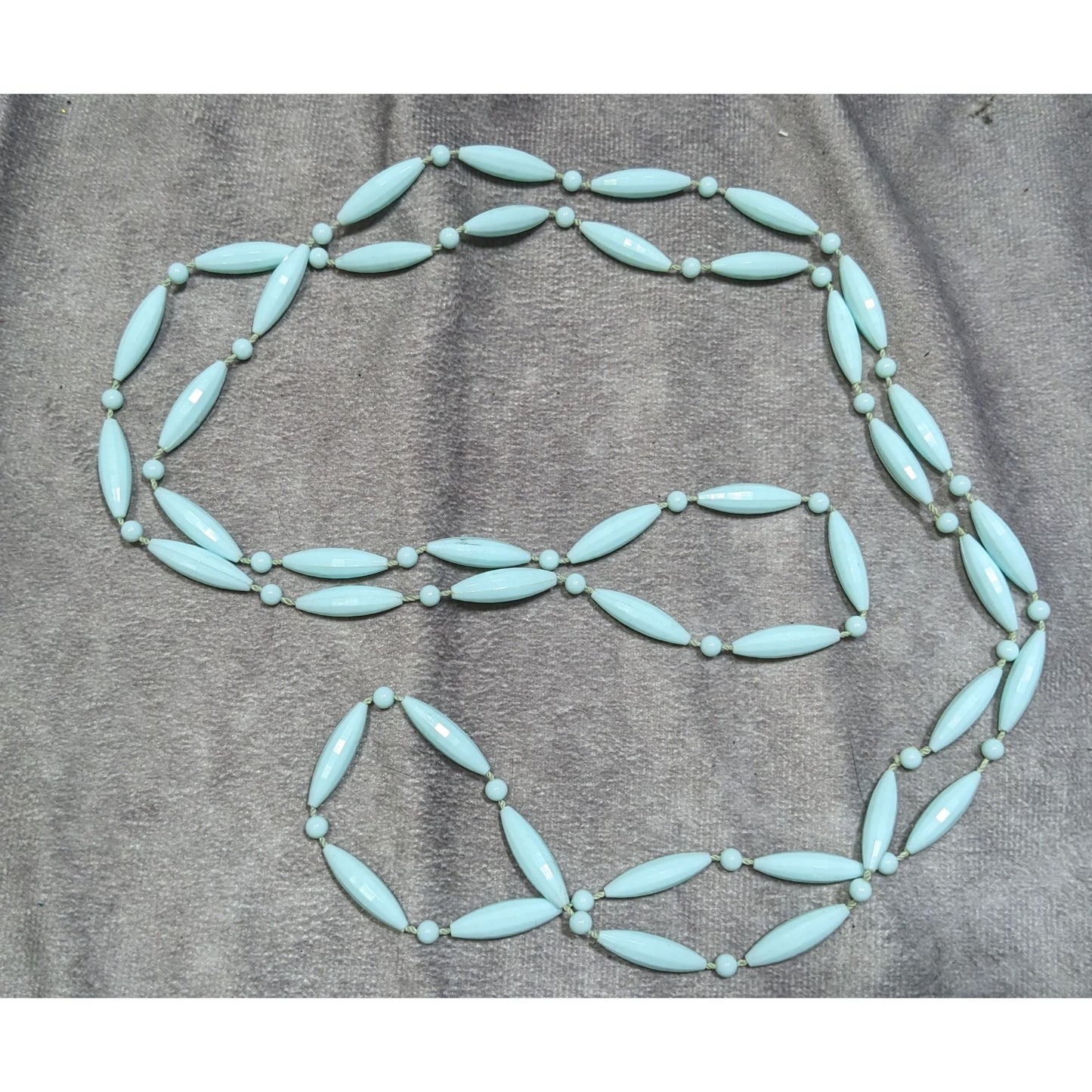 Vintage Retro Pastel Blue Faceted Beaded Necklace