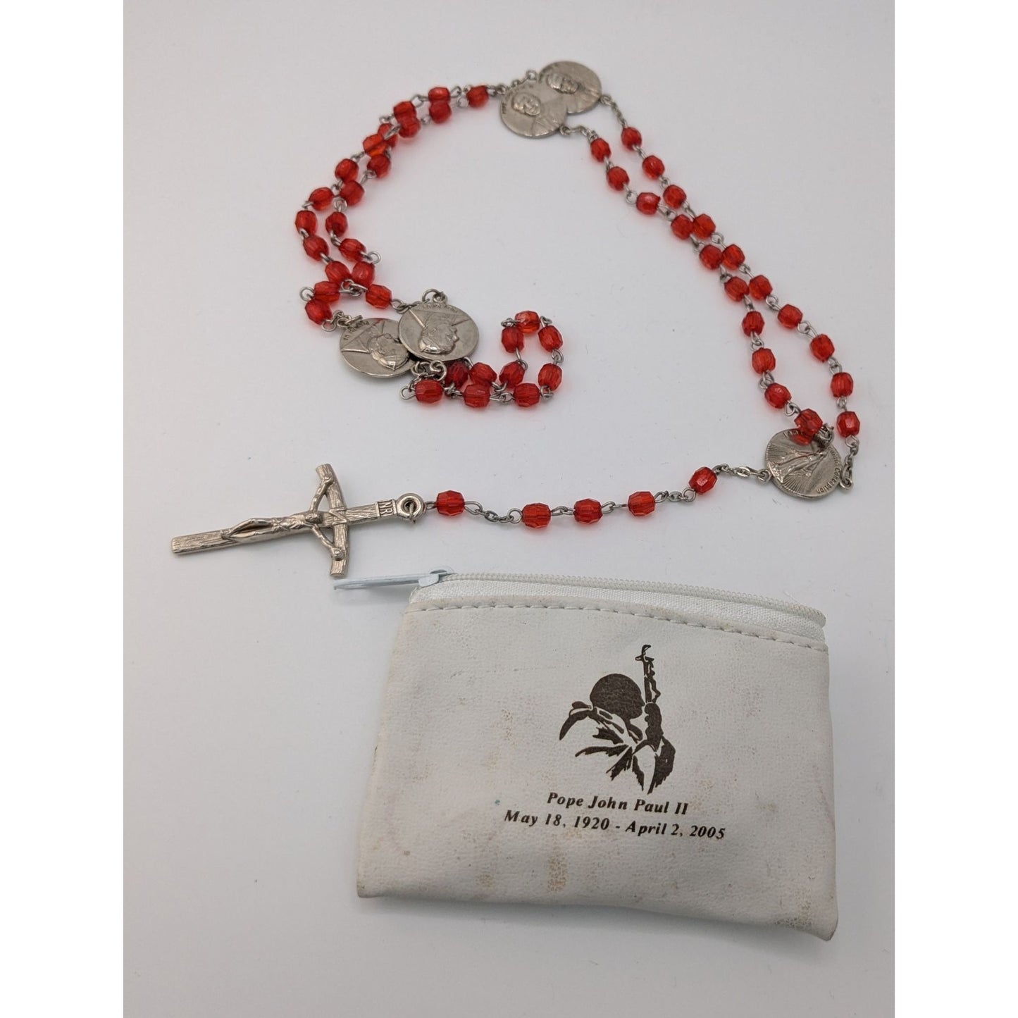 Vintage Y2K Red Bead Pope John Paul II Rosary With Crucifix & Medals Includes Pouch
