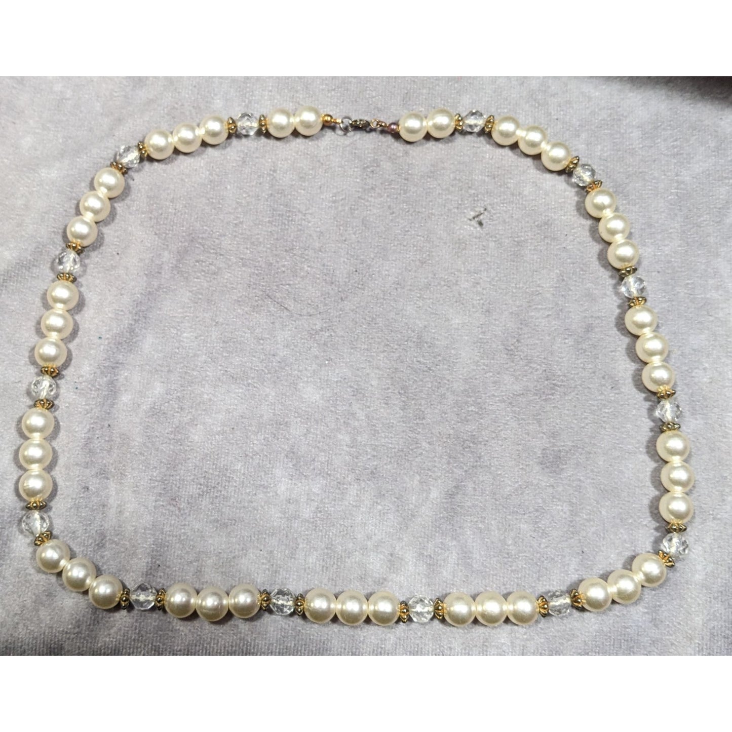 Elegant Old Hollywood Faux Pearl Beaded Necklace
