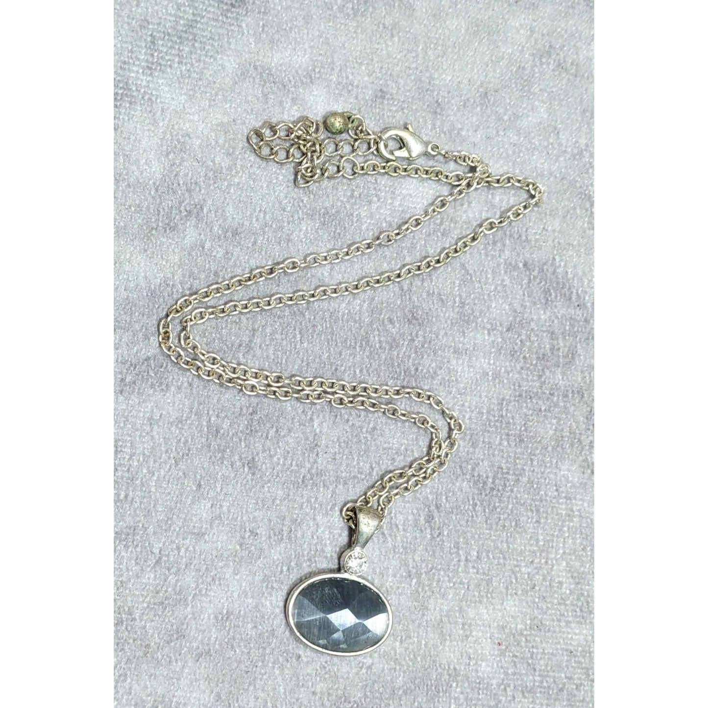 Whimsical Grey Faceted Cat Eye Glass Pendant Necklace With Rhinestone Accent