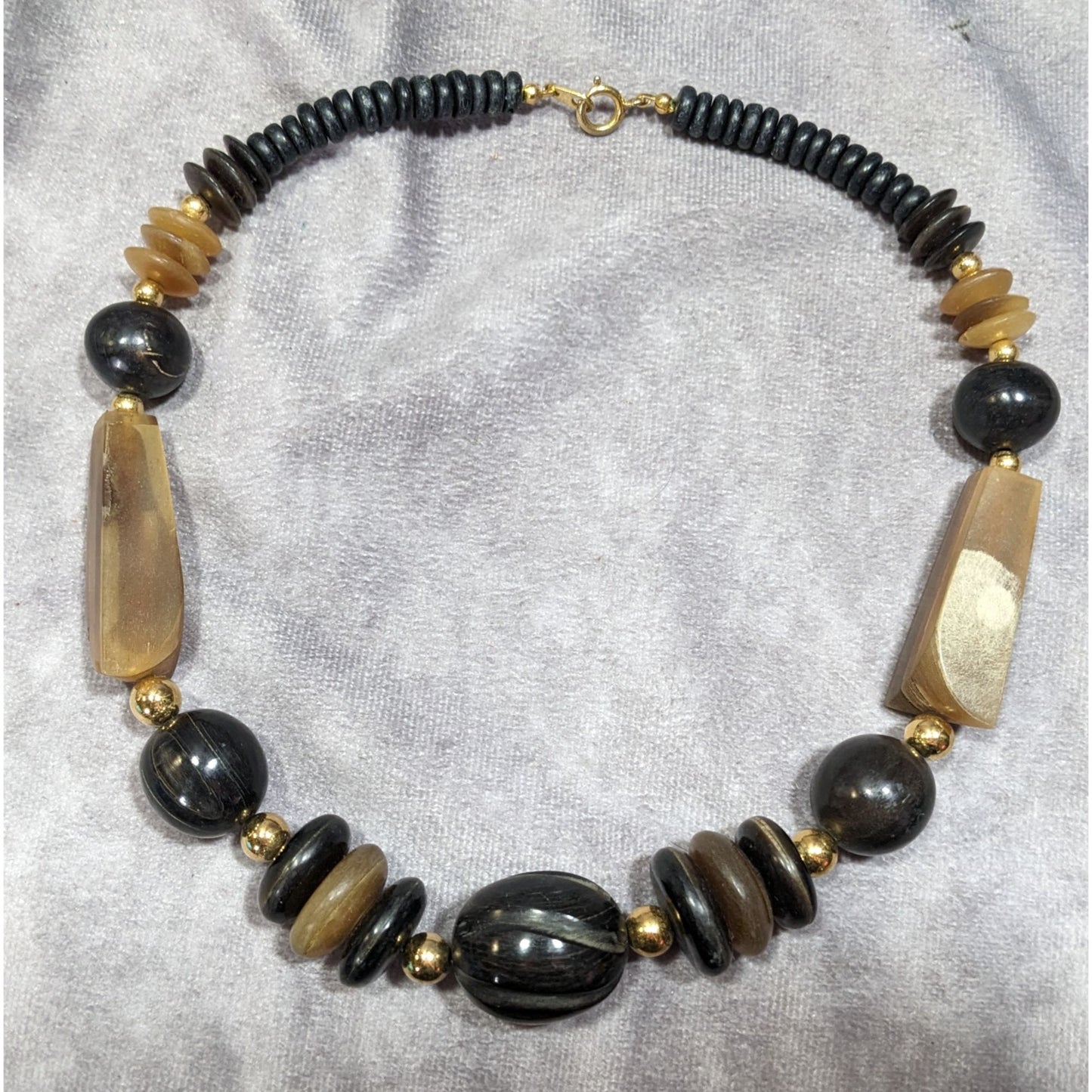 Vintage Rustic Carved Brown Black And Gold Tone Necklace