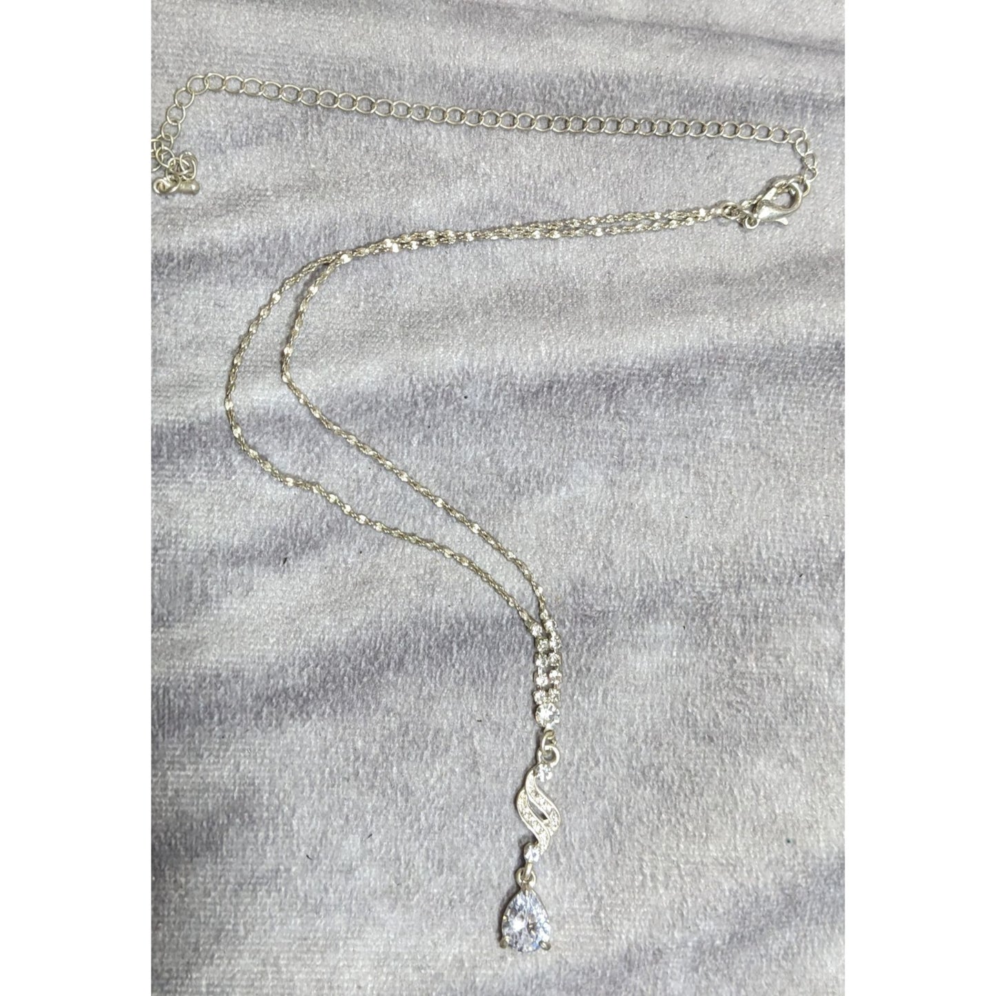 Vintage Bridal Princess Gemmed Silver Tone Drop Necklace