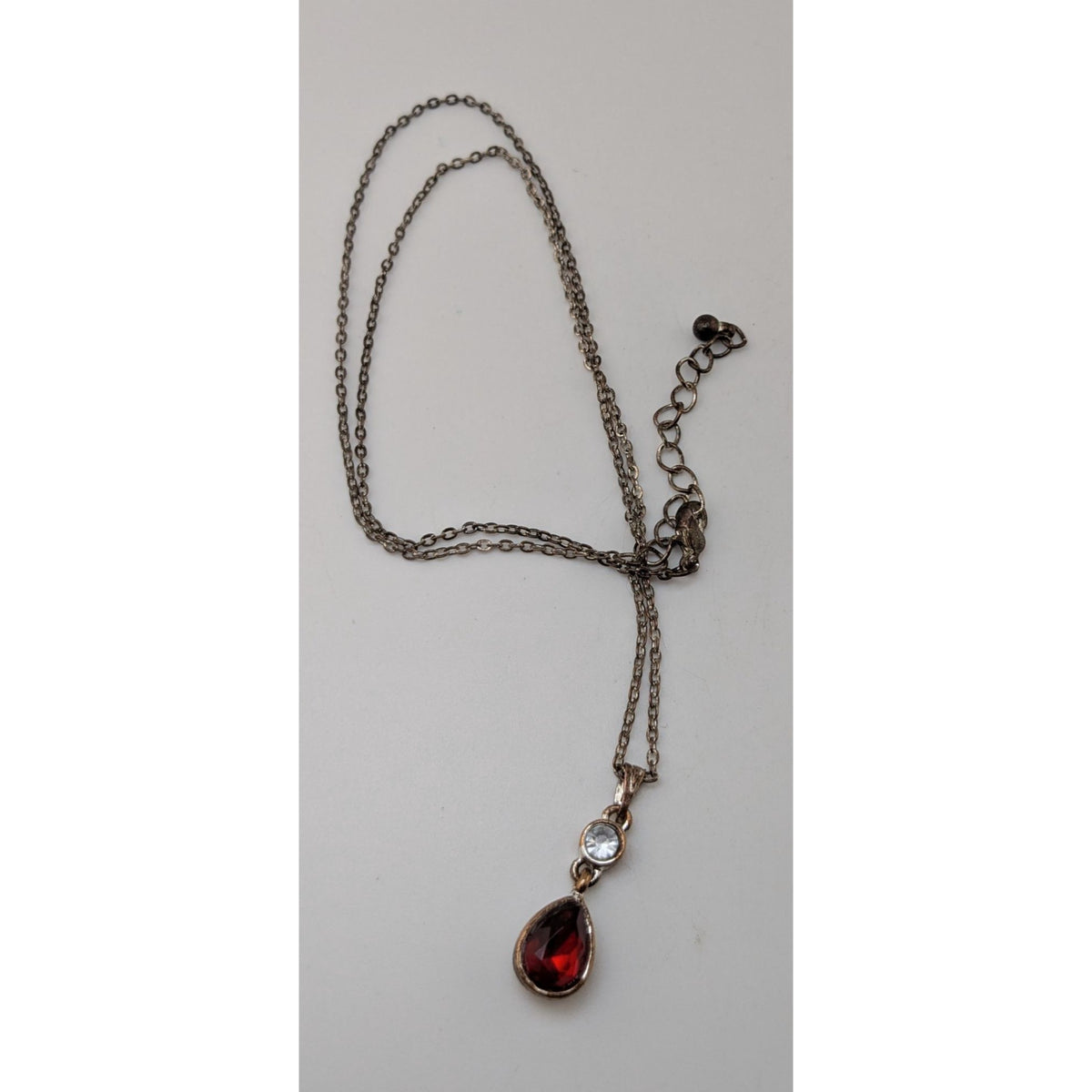Gothic Vampire Red Teardrop Crystal Silver Tone Pendant Necklace 18 Inch