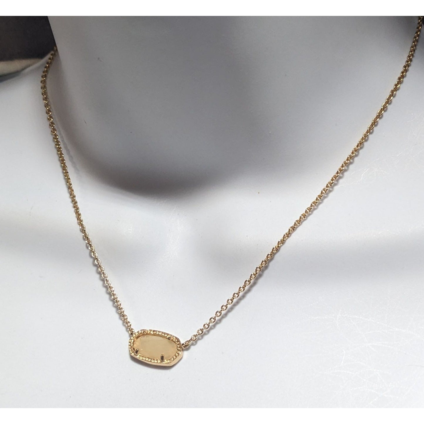 Kendra Scott Elisa Necklace