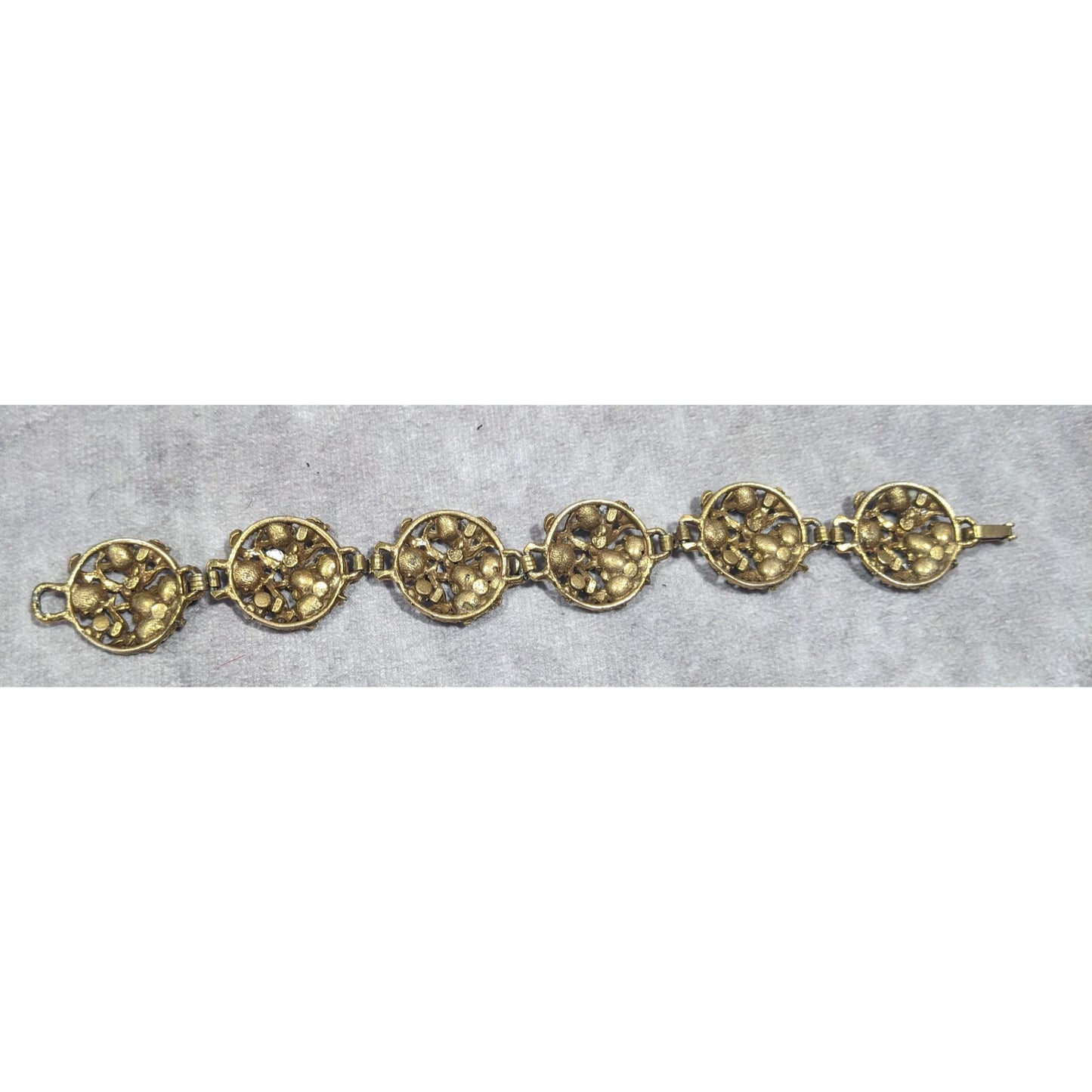 Vintage Floral Art Nouveau Gold Tone Medallion Link Bracelet With Rhinestones