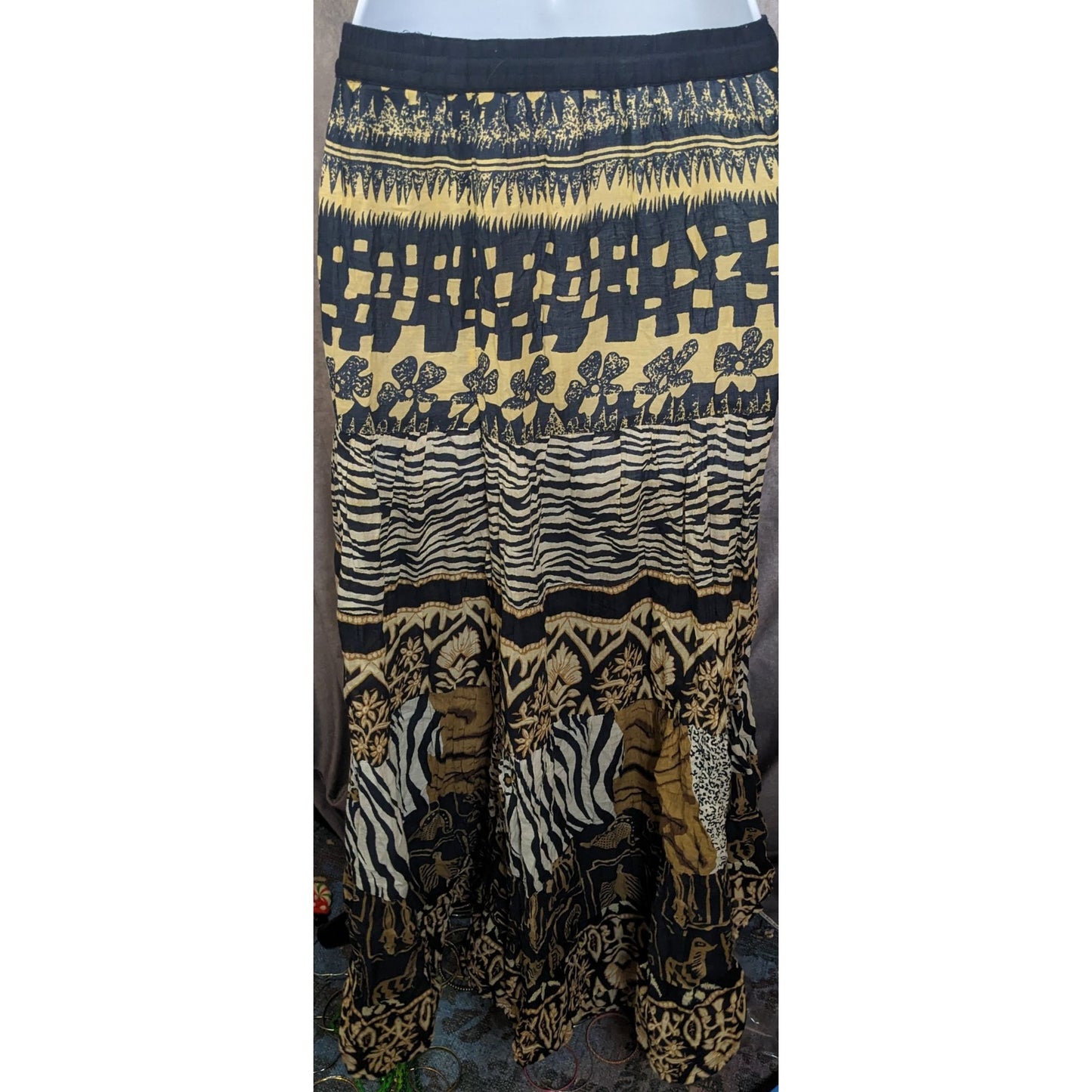 Vintage White Stag Animal Print Maxi Skirt