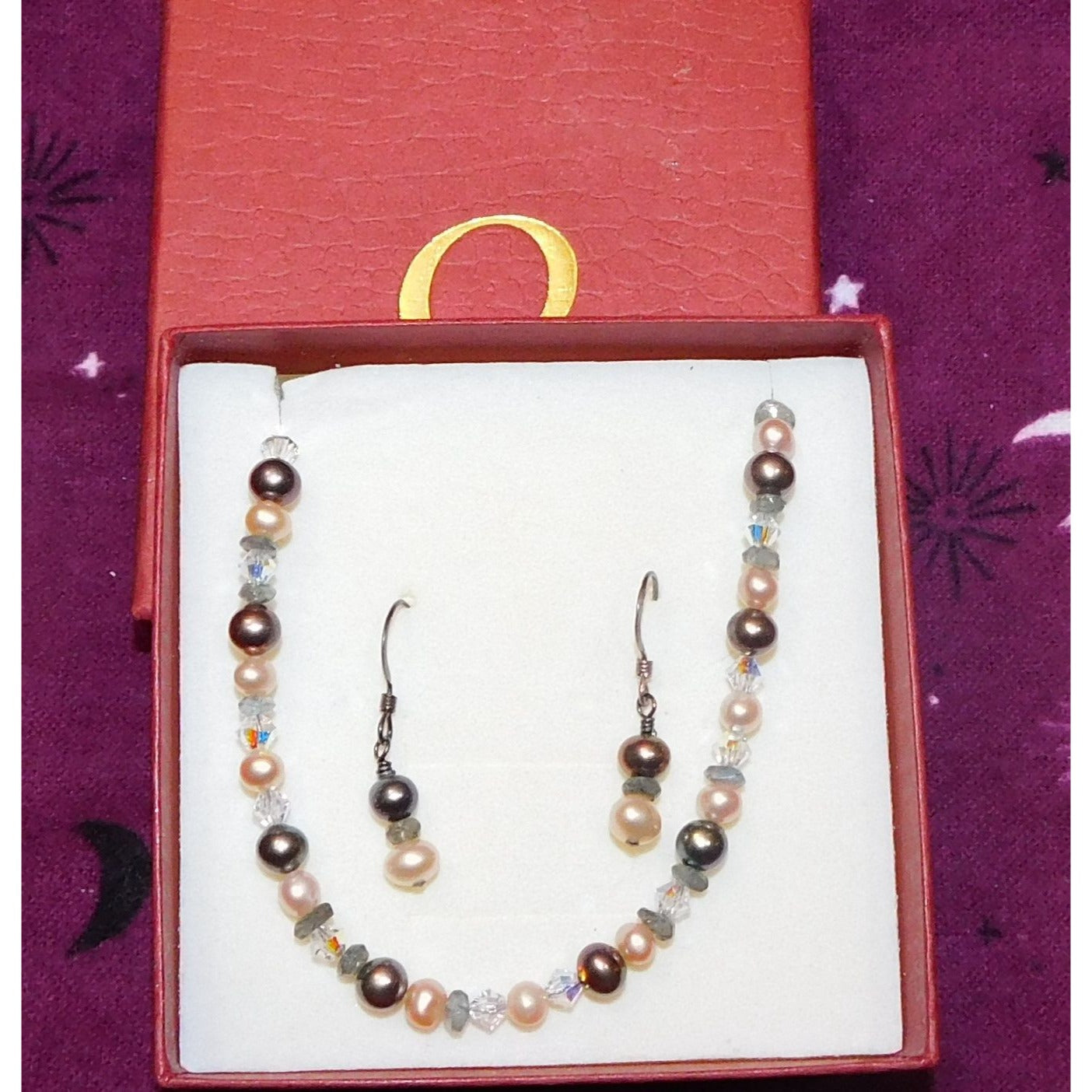 Sterling Pearl And Glass Jewelry Gift Set (Bracelet And Earrings)