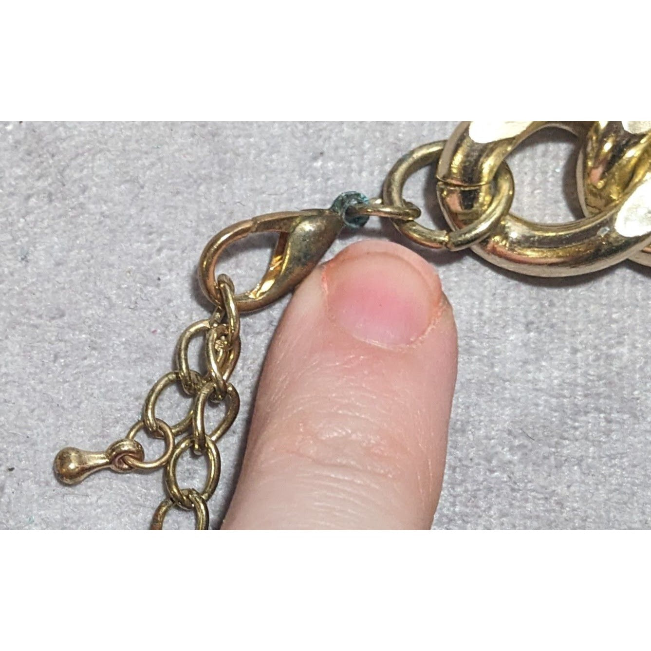 Chunky 80s Gold & Pink Chain Necklace