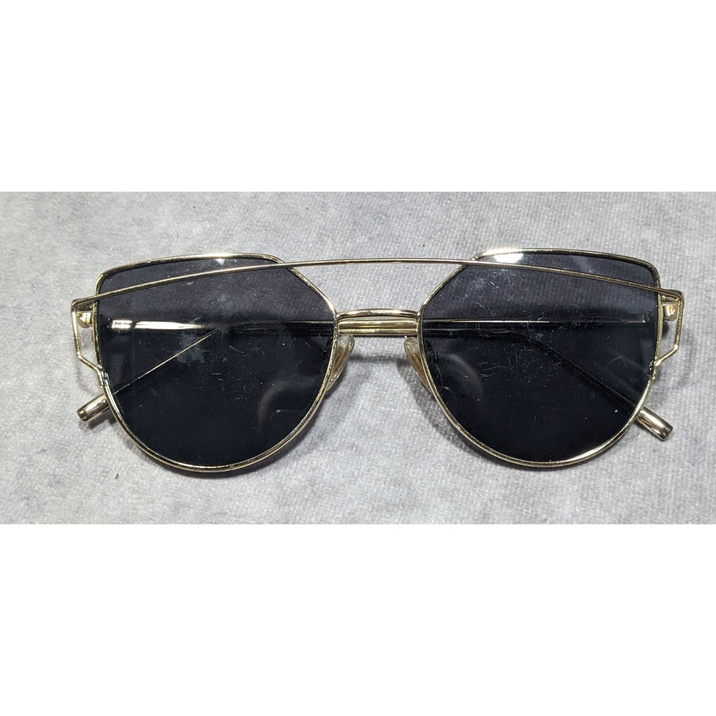Sojos Abstract Aviator Gold Tone Rimmed Sunglasses