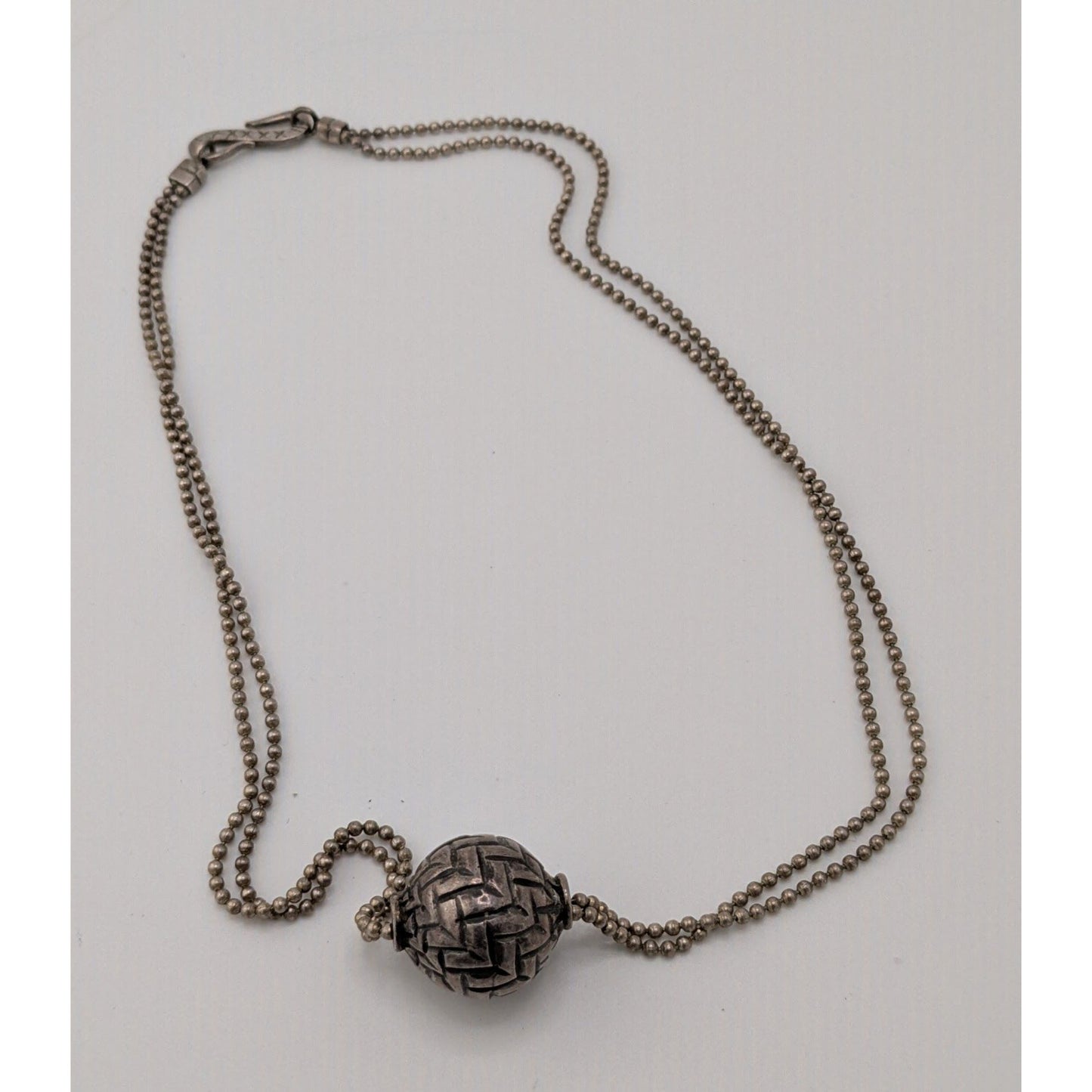 Bohemian Basket Weave Texture Single Bead Pendant Necklace On Double Chain