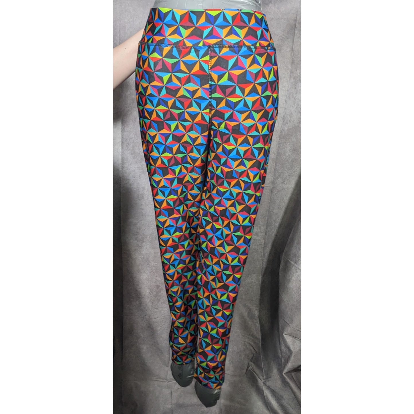 Disney Epcot Rainbow Geometric Print Leggings Size Large