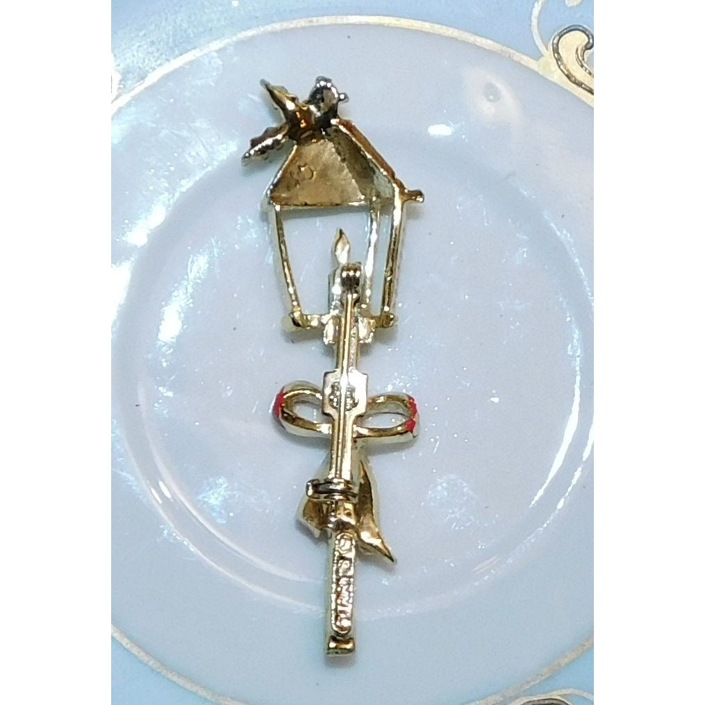 Gerry's Vintage Holiday Streetlamp Brooch