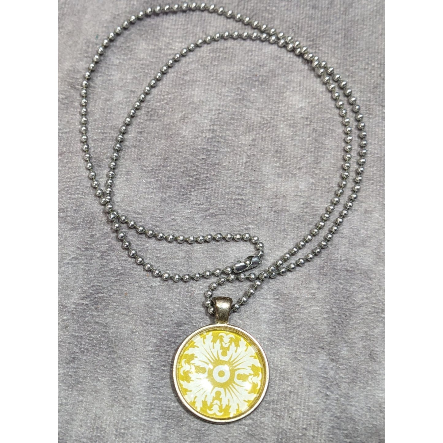 Floral Fairycore White And Yellow Cabochon Pendant Necklace