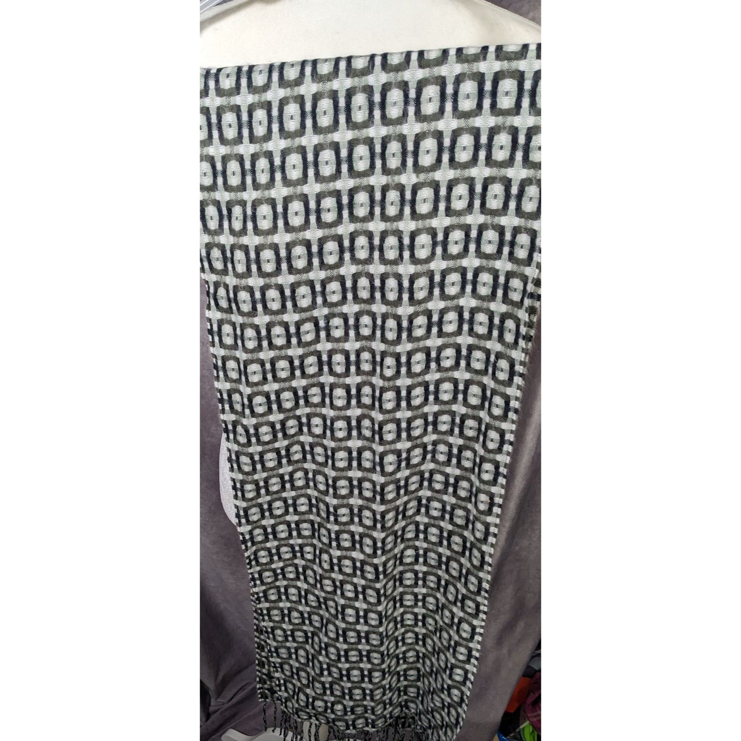 D&Y Softer Than Cashmere Geometric Korean Scarf