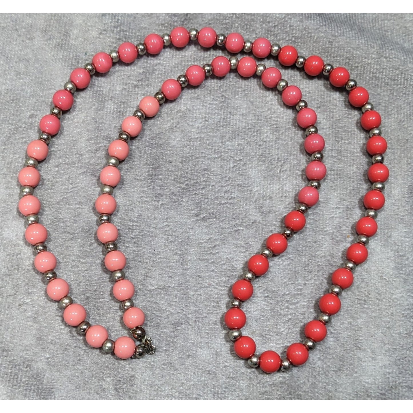Vintage Pink And Red Beaded Necklace With Silver Tone Accents