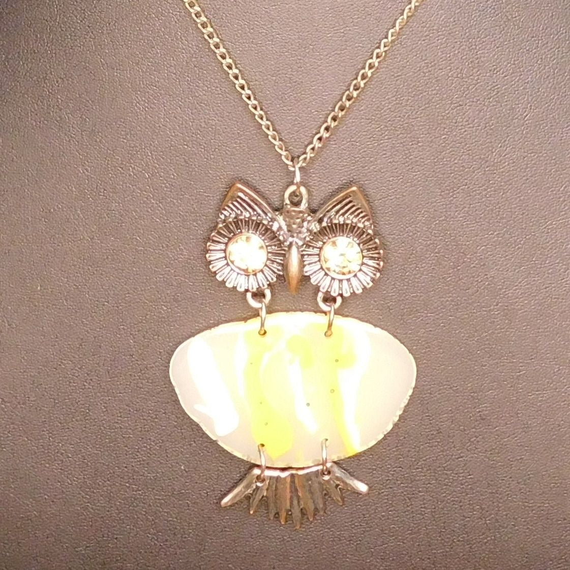 Retro Nature Inspired Yellow Owl Pendant Necklace